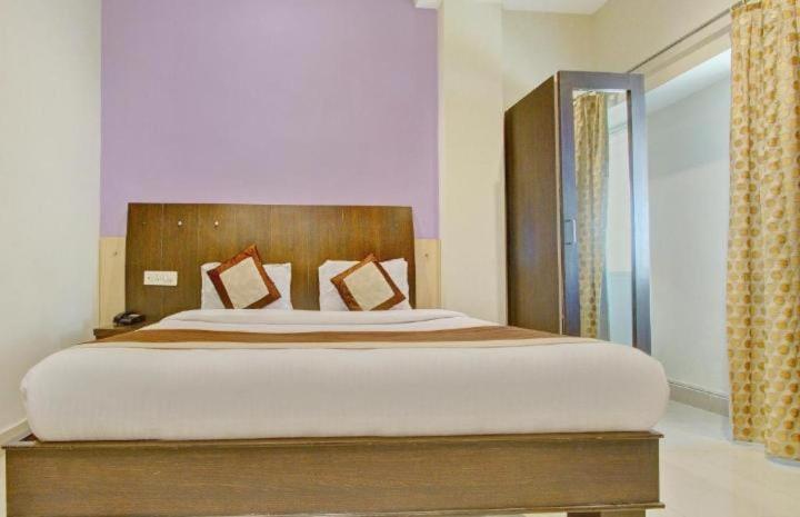 Blossoms Room The Plaza-Luxury Collection- Lakdikapul Haïdarabad Extérieur photo